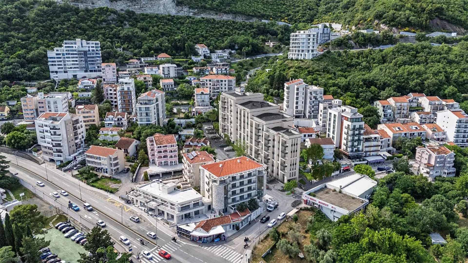 Sale, one bedroom apartment, 56m², Bečići, Budva