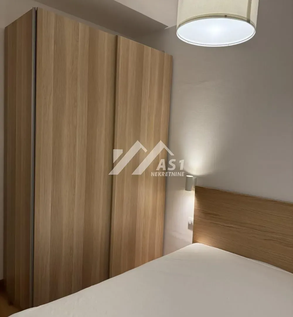 Izdavanje, jednosoban stan, 37m², Podbara, Novi Sad Sve Podlokacije