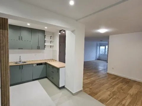 Izdavanje, poslovni prostor, 85m², Novi Beograd Blok 23, Novi Beograd Sve Podlokacije - image 8