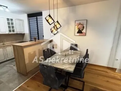 Izdavanje, dvosoban stan, 61m², Zemun Gornji Grad, Zemun Sve Podlokacije - image 5