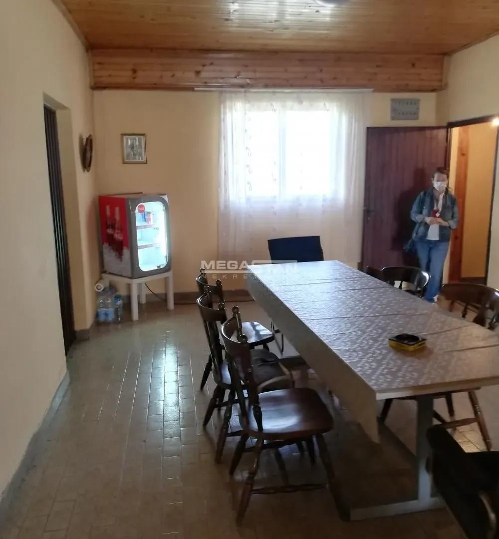 Sale, office space, 382m², Vojlovica, Pančevo