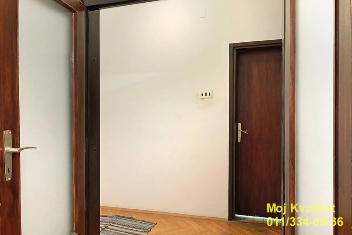 Sale, two bedroom apartment, 57m², Savski Venac, Beograd