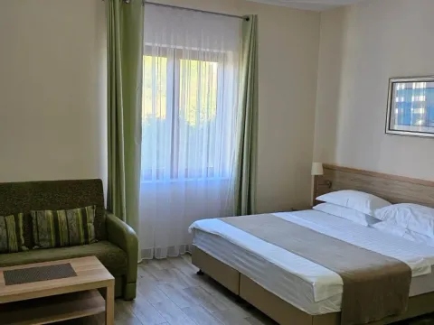 Sale, studio apartment, 30m², Bečići, Budva - image 9