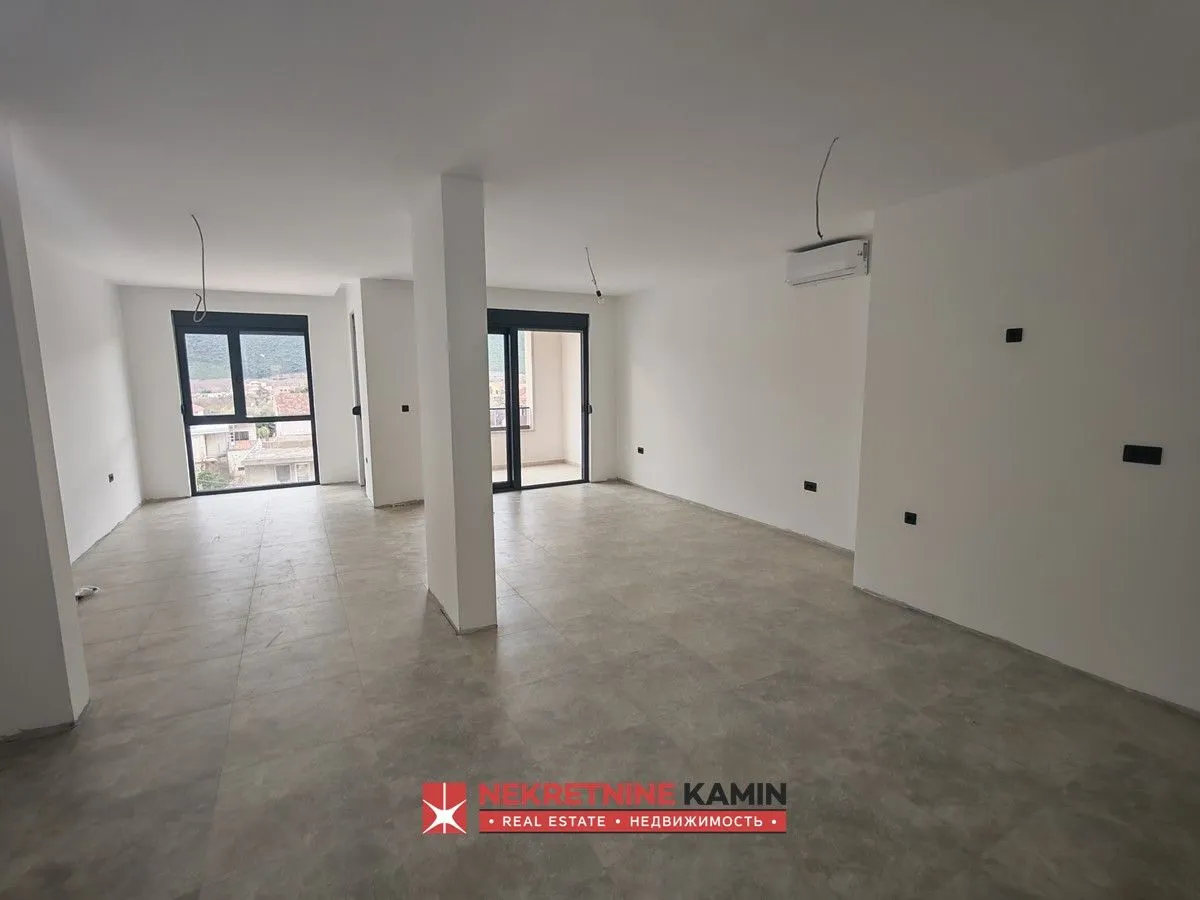 Sale, three bedroom apartment, 121m², Lastva Grbaljska, Kotor
