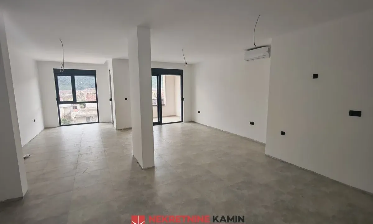 Sale, three bedroom apartment, 121m², Lastva Grbaljska, Kotor