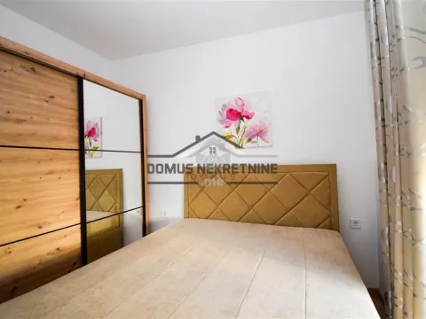 Rent, one bedroom apartment, 55m², Centar, Podgorica - image 6