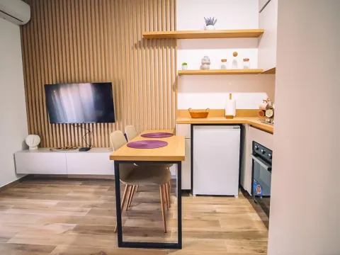 Rent, apartment, 28m², Ulcinj, Crna Gora - image 1