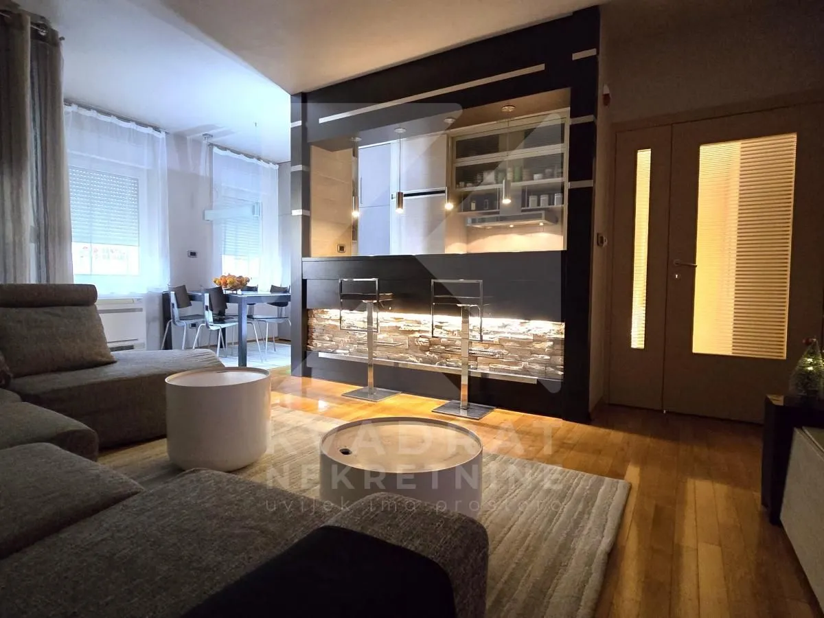 Sale, two bedroom apartment, 68m², Blok 9, Podgorica