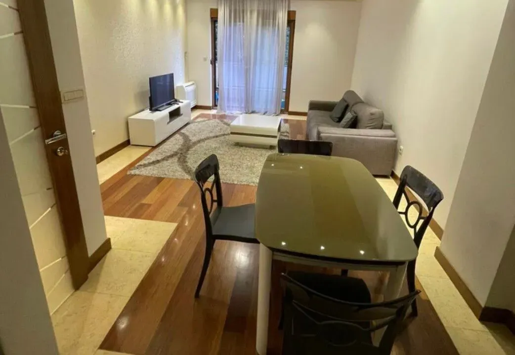 Izdavanje, stan, 58m², Centar, Podgorica