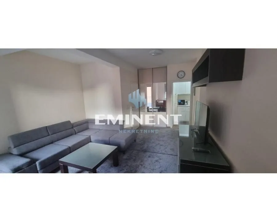 Rent, two bedroom apartment, 50m², Đeram Pijaca, Beograd