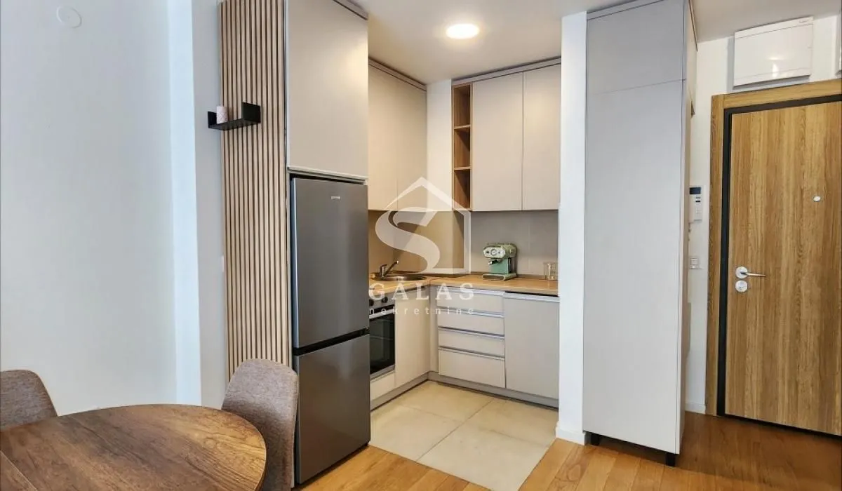 Prodaja, dvosoban stan, 44m², Zemun Cara Dušana, Zemun Sve Podlokacije
