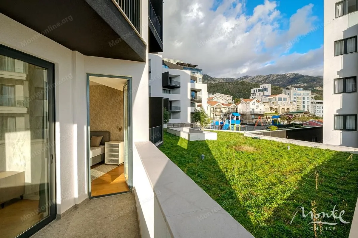 Prodaja, jednosoban stan, 67m², Bečići, Budva