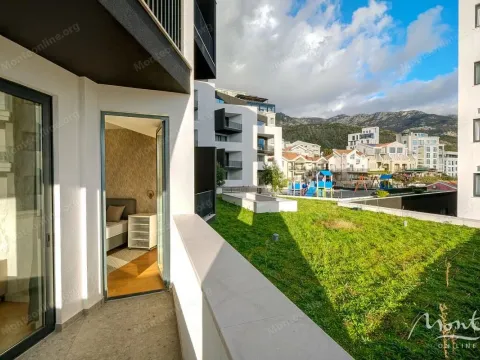 Sale, one bedroom apartment, 67m², Bečići, Budva - image 18