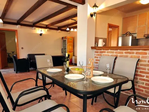 Prodaja, kuća, 327m², Stoliv, Kotor - image 14