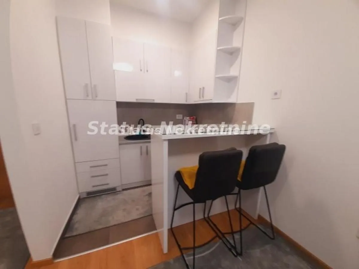 Rent, studio apartment, 30m², Centar, Novi Sad