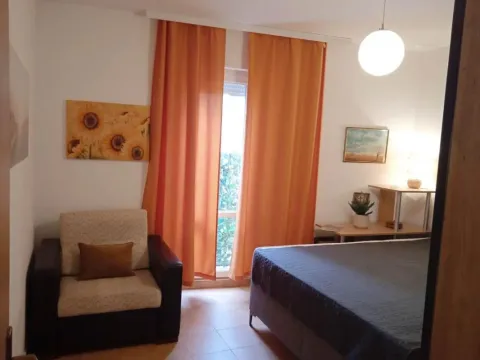 Sale, one bedroom apartment, 44m², Petrovac, Budva - image 8