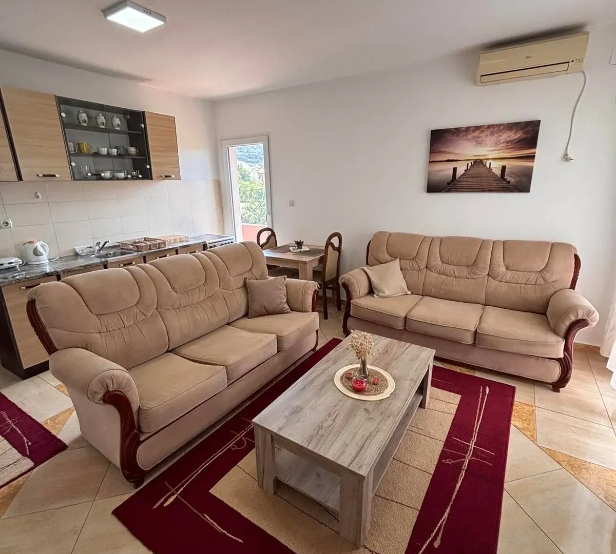 Rent, one bedroom apartment, 55m², Centar, Bar