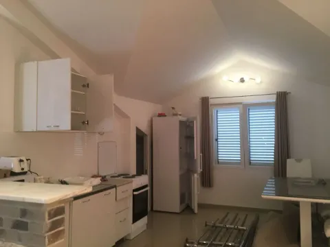 Prodaja, stan, 117m², Tivat, Crna Gora - image 11
