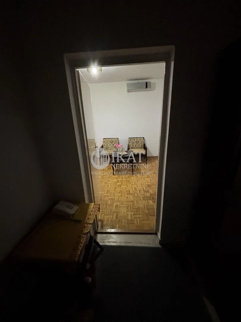 Prodaja, dvosoban stan, 85m², Zvezdara Sve Podlokacije, Beograd
