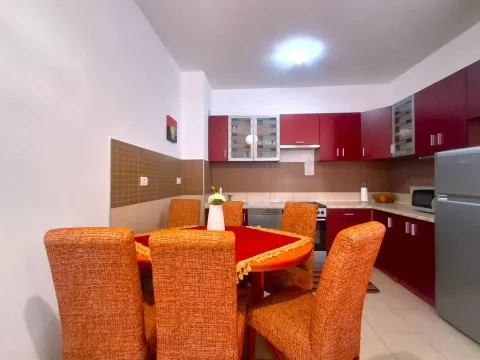 Rent, two bedroom apartment, 74m², City Kvart, Podgorica - image 4