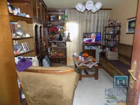 Sale, three bedroom apartment, 95m², Paraćin, Srbija - image 16