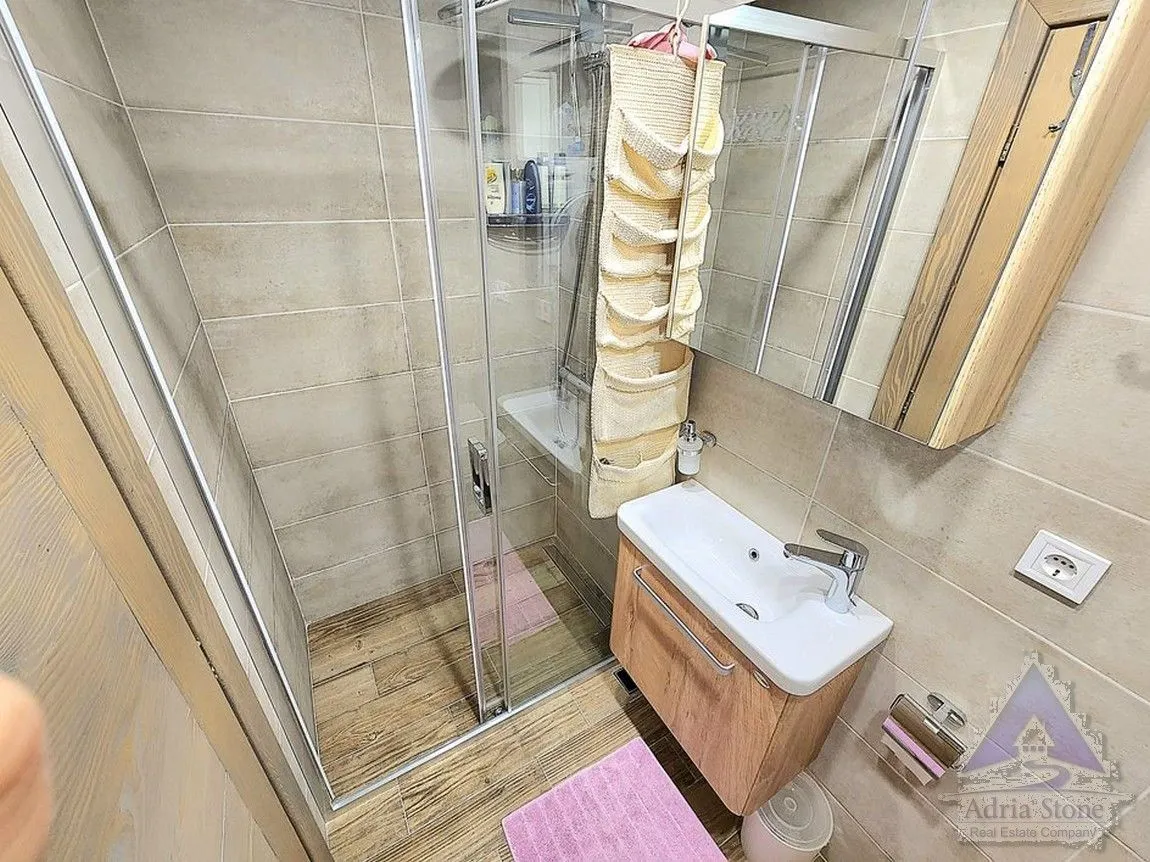 Sale, three bedroom apartment, 110m², Dubovica, Budva