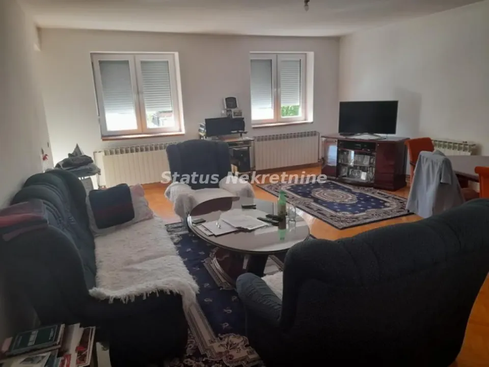 Sale, four bedroom apartment, 160m², Veternik, Novi Sad Sve Podlokacije