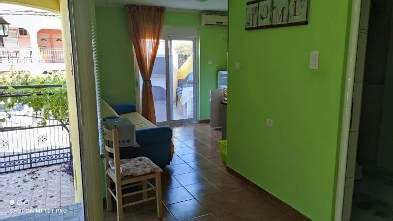 Izdavanje, stan, 20m², Bar, Crna Gora