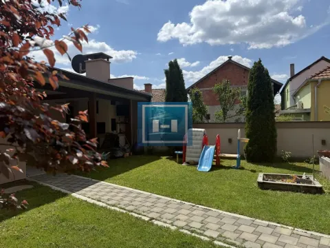 Sale, house, 240m², Centar, Jagodina - image 64
