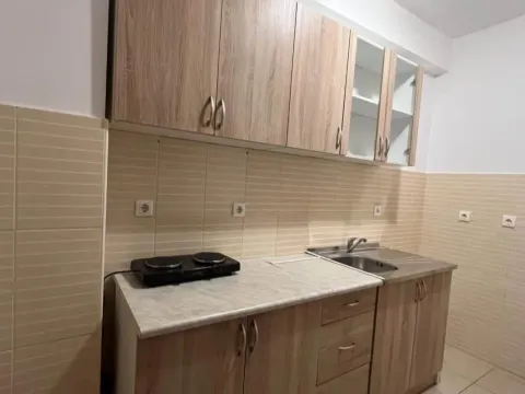 Rent, one bedroom apartment, 44m², Budva, Crna Gora - image 5