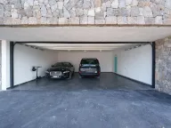 Izdavanje, jednosoban stan, 144m², Krašići, Tivat - image 46