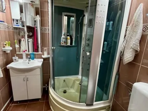 Sale, three bedroom apartment, 77m², Medijana, Niš - image 12