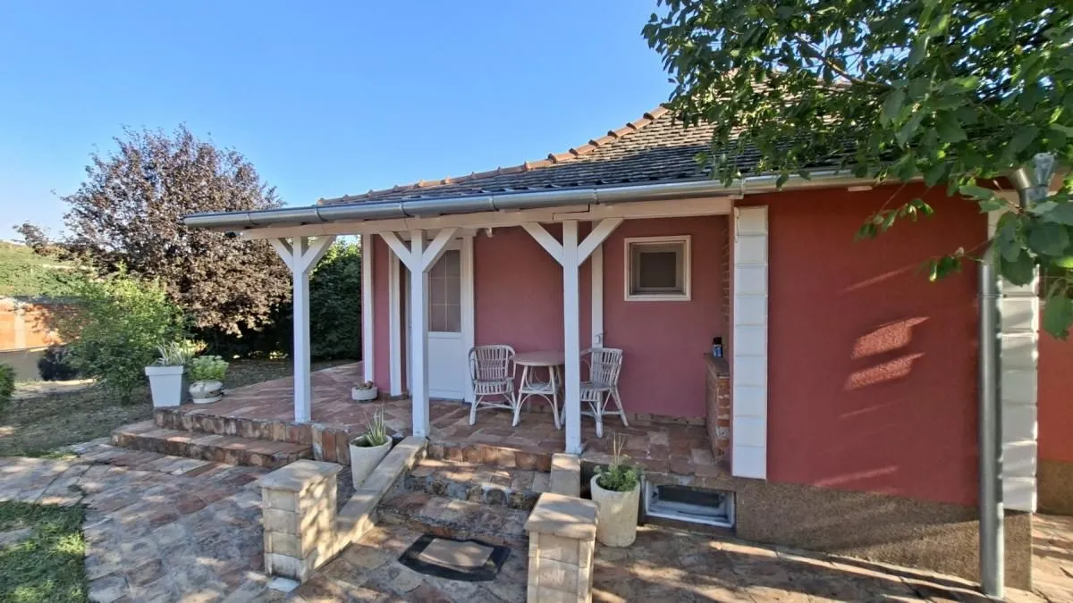 Sale, house, 89m², Banja Vrdnik, Irig
