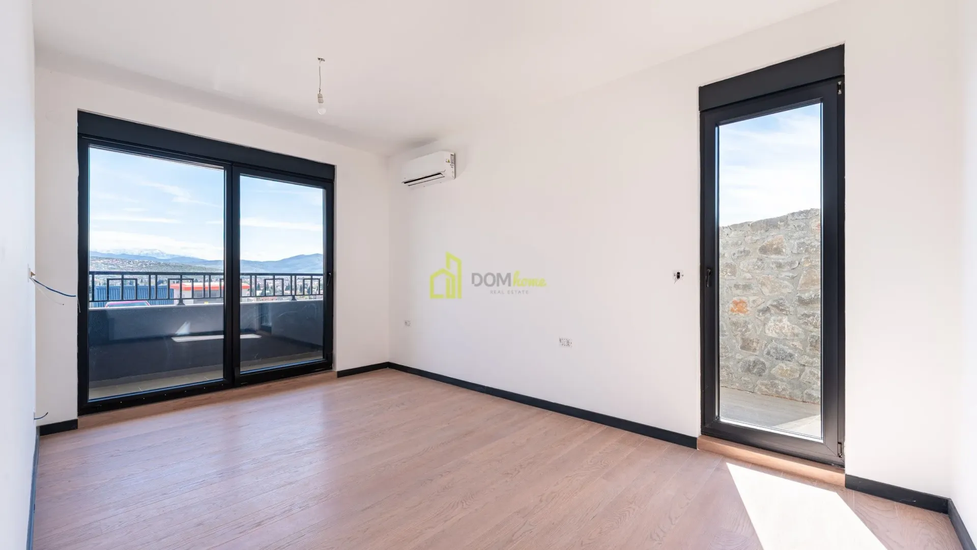 Prodaja, trosoban stan, 109m², Gorica C, Podgorica