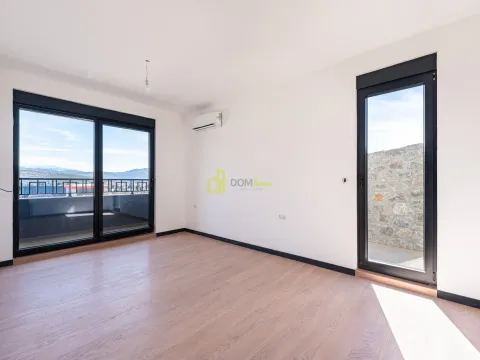 Sale, three bedroom apartment, 90m², Gorica C, Podgorica - image 8