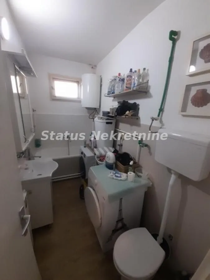 Prodaja, kuća, 157m², Futog, Novi Sad Sve Podlokacije