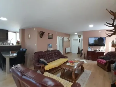 Prodaja, kuća, 113m², Paraćin, Srbija - image 12