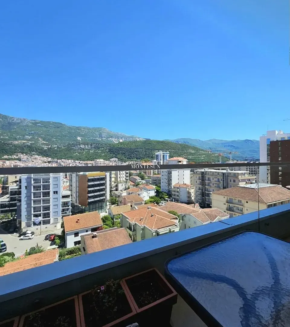 Rent, two bedroom apartment, 89m², Budva, Crna Gora