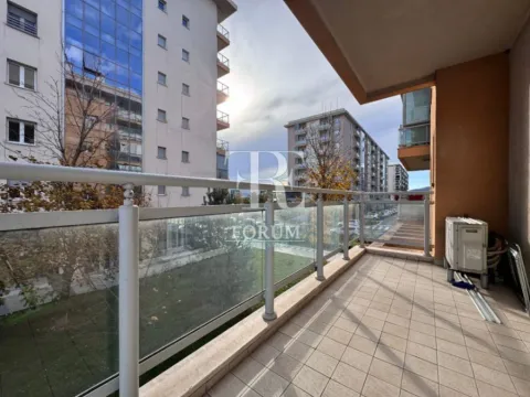 Rent, one bedroom apartment, 50m², City Kvart, Podgorica - image 11