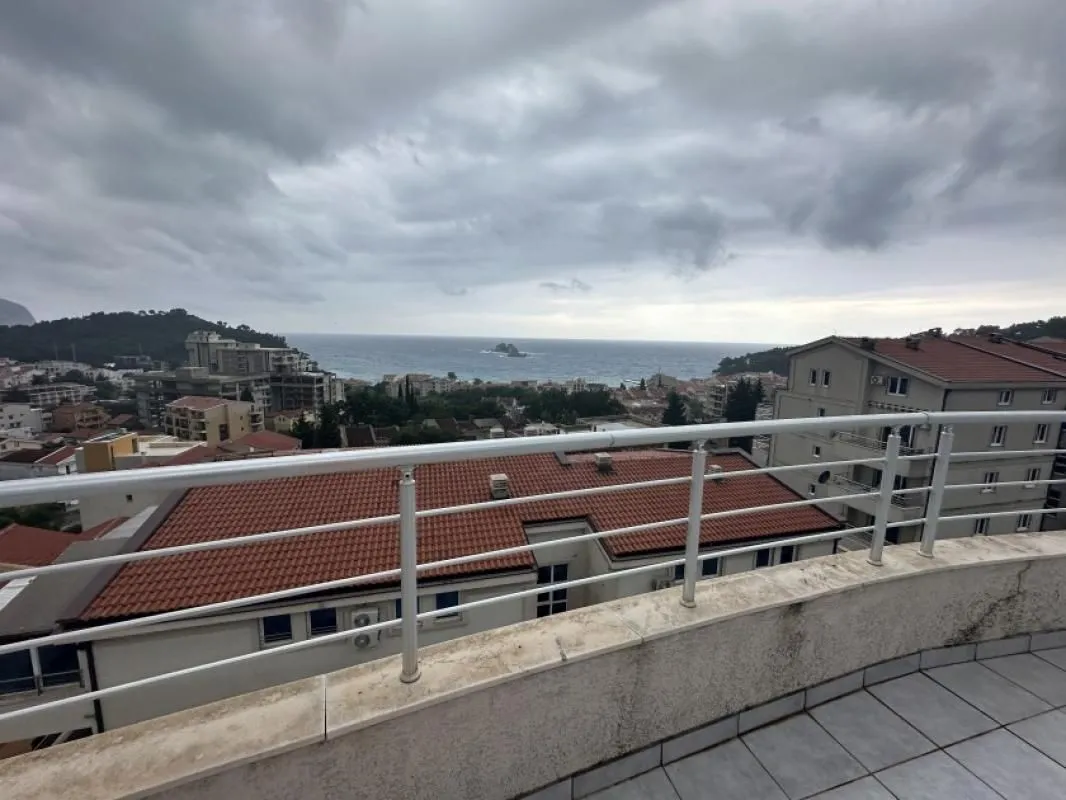 Sale, one bedroom apartment, 85m², Petrovac, Budva