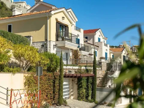 Rent, house, 130m², Luštica Bay, Tivat - image 27