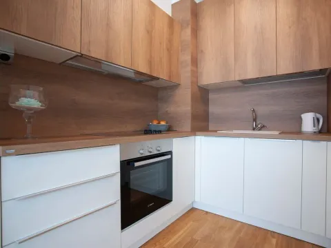 Prodaja, dvosoban stan, 75m², Centar, Budva - image 11