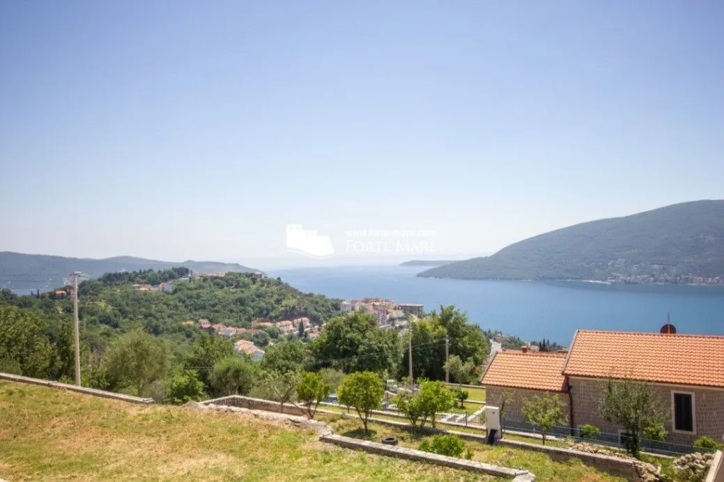 Prodaja, kuća, 320m², Topla, Herceg Novi