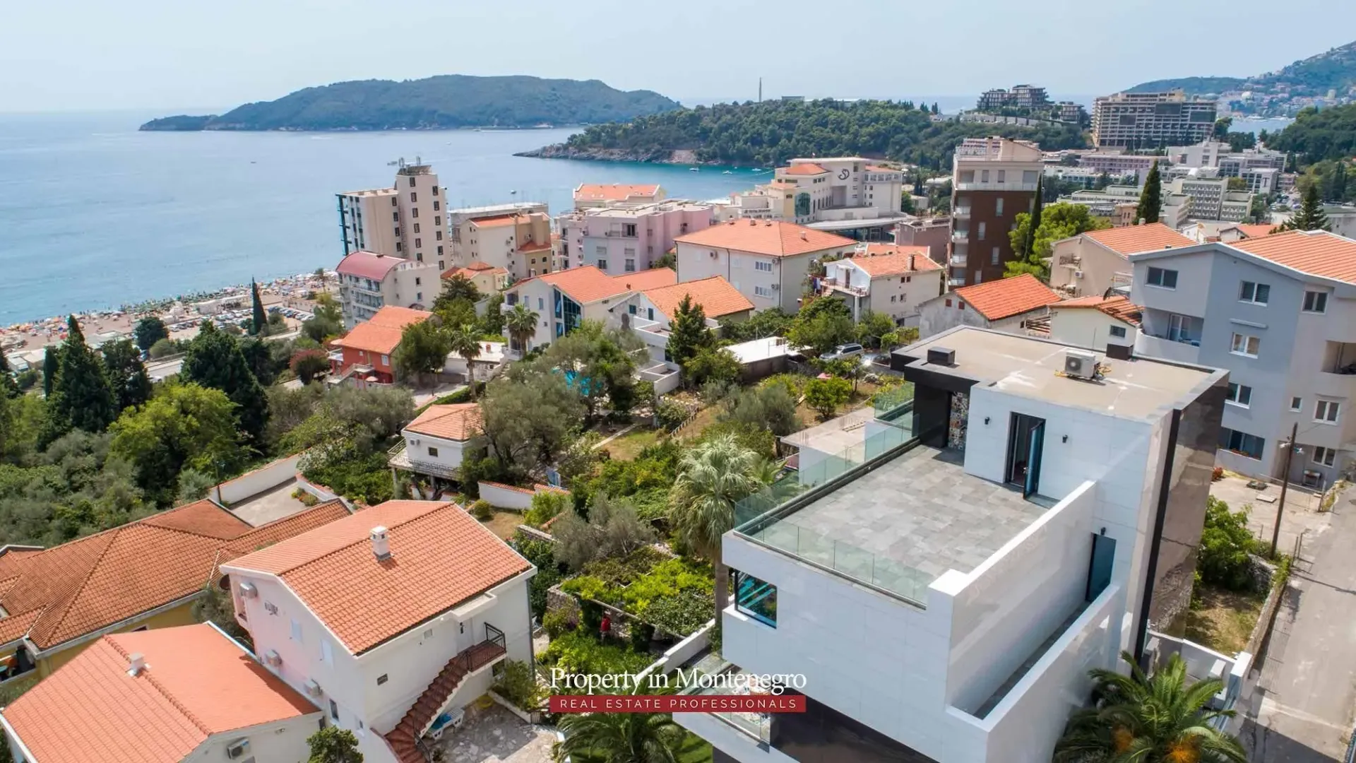 Sale, house, 831m², Bečići, Budva