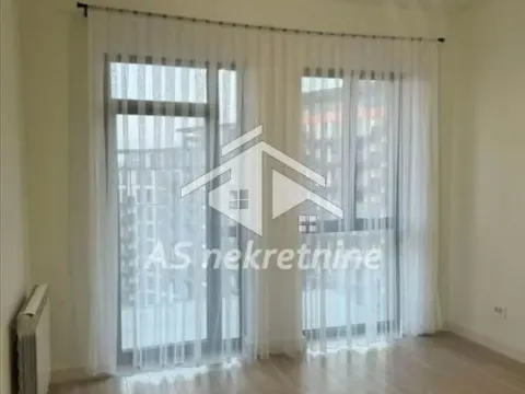 Izdavanje, četvorosoban stan, 110m², Savski Venac, Beograd - image 12