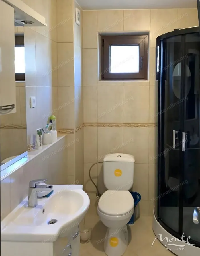 Prodaja, jednosoban stan, 51m², Centar, Budva
