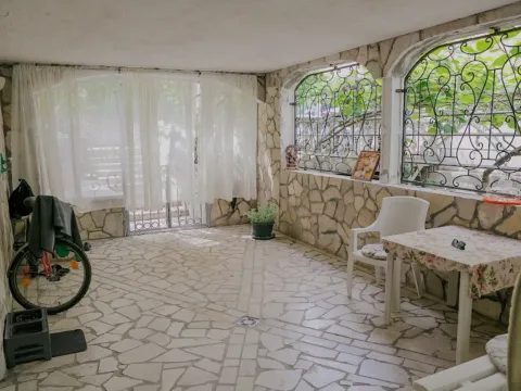 Prodaja, kuća, 263m², Prčanj, Kotor - image 10