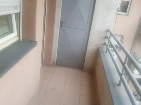 Izdavanje, jednosoban stan, 28m², Bulevar Oslobodjenja, Novi Sad Sve Podlokacije - image 3