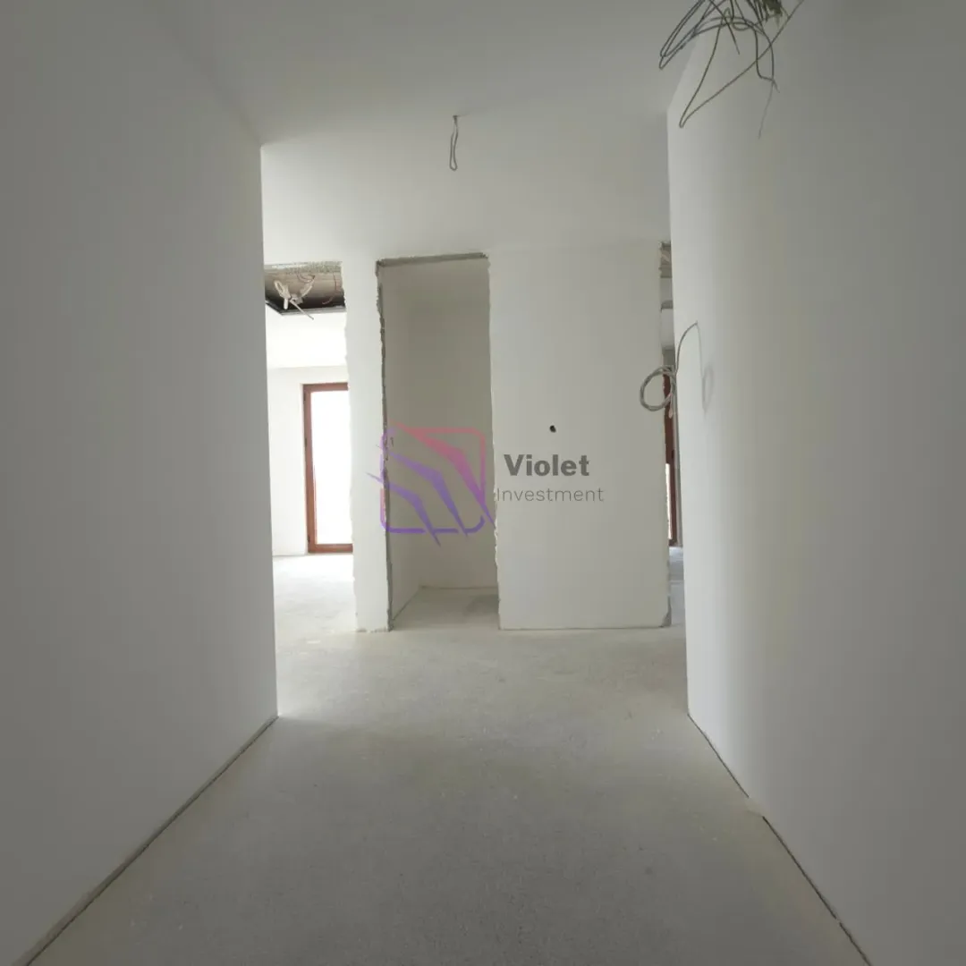 Prodaja, dvosoban stan, 76m², Stari Aerodrom, Podgorica