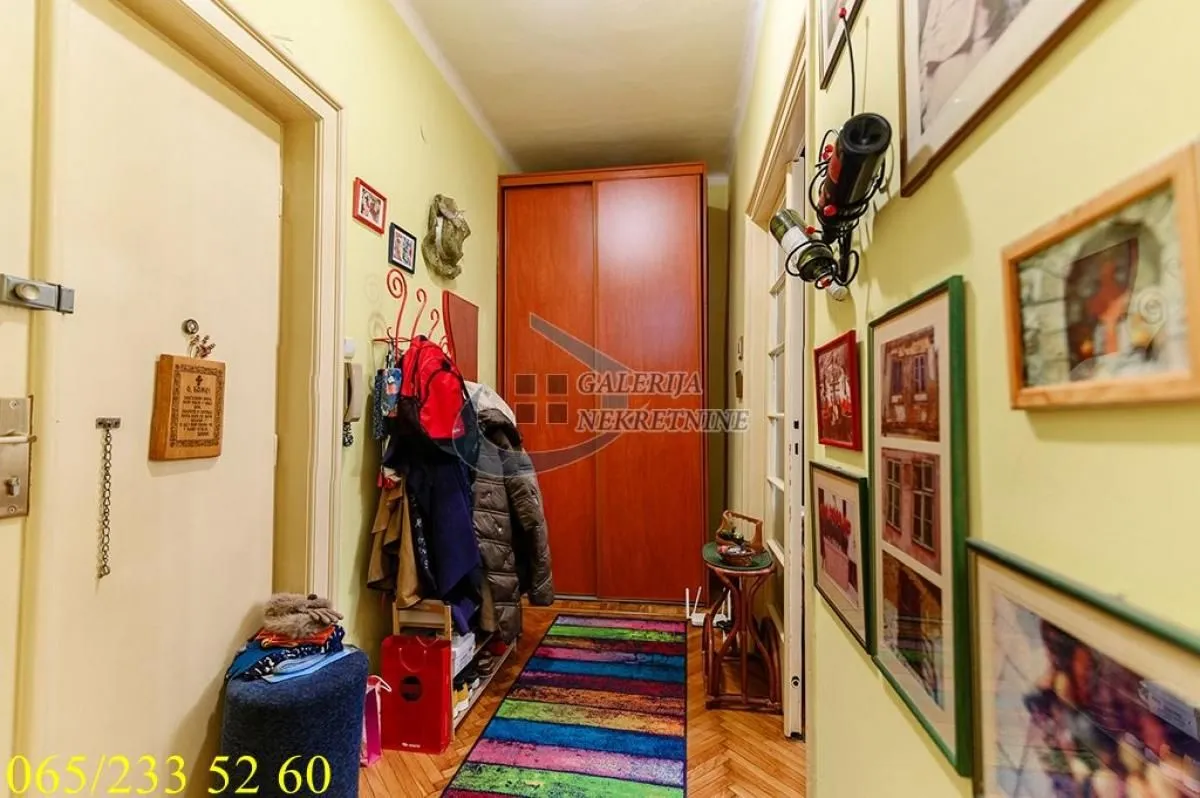 Prodaja, trosoban stan, 85m², Slavija, Vračar Sve Podlokacije